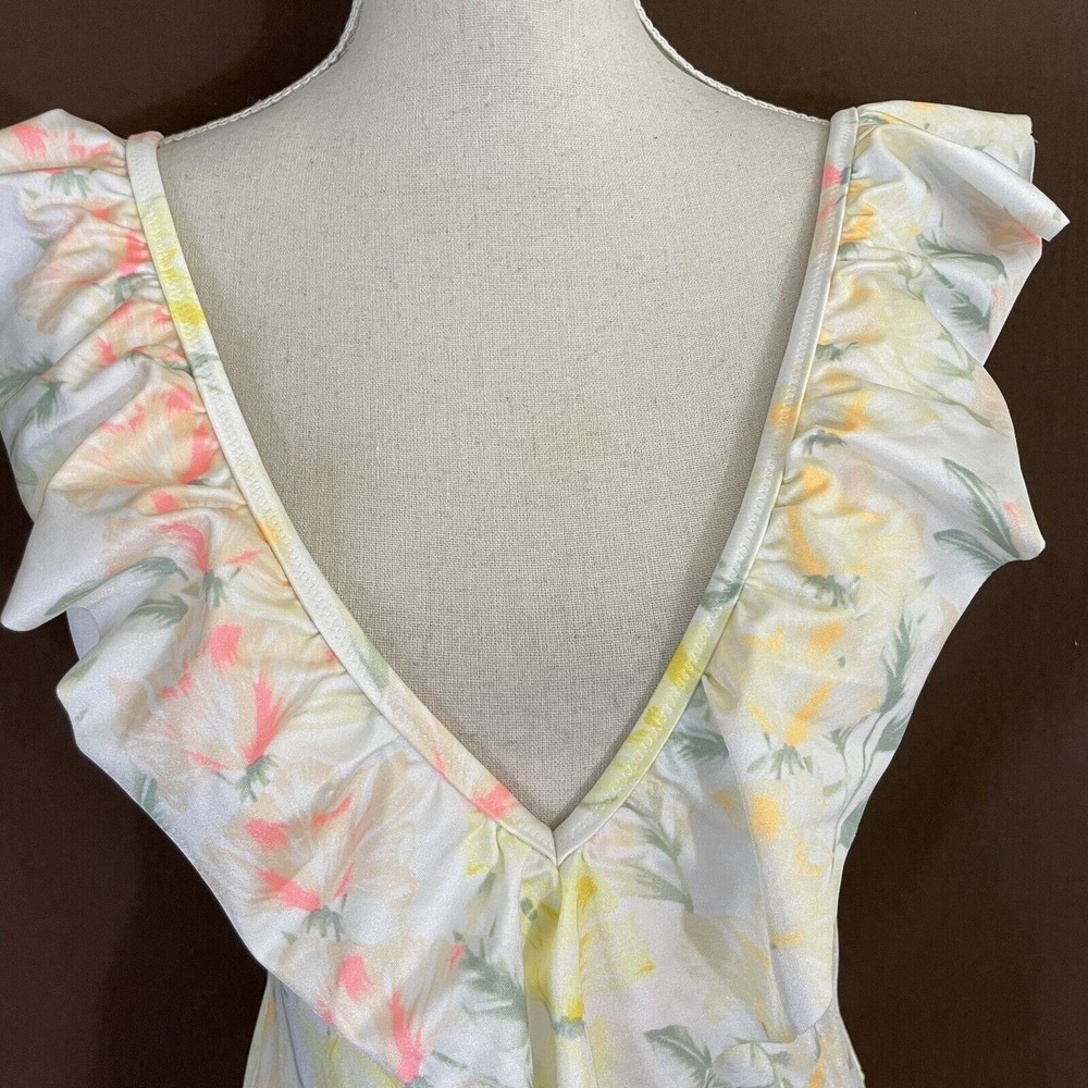 PINK Victorias Secret Yellow Floral Ruffle Deep V One Piece Swim Suit MEDIUM NEW - Picture 2 of 6